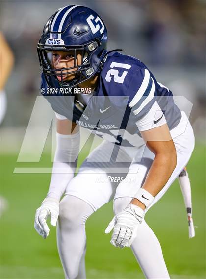 Thumbnail 2 in College Park vs New Caney photogallery.