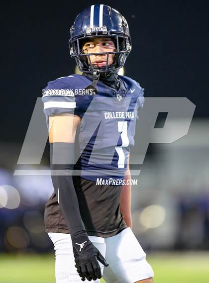 Thumbnail 1 in College Park vs New Caney photogallery.