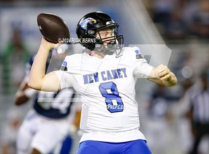 Thumbnail 3 in College Park vs New Caney photogallery.