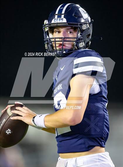 Thumbnail 2 in College Park vs New Caney photogallery.
