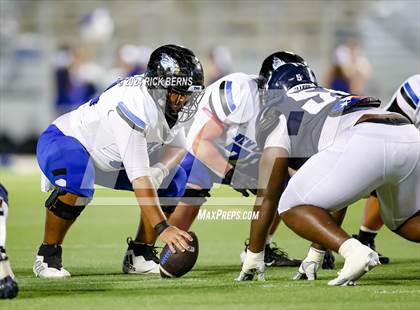 Thumbnail 1 in College Park vs New Caney photogallery.