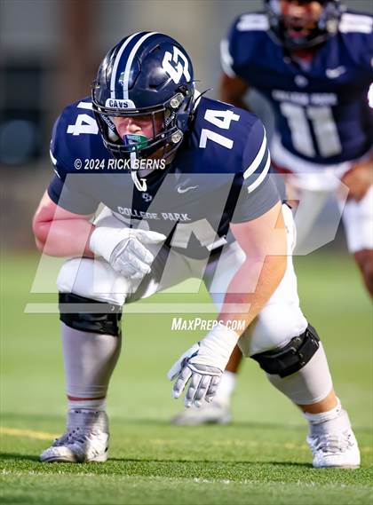 Thumbnail 2 in College Park vs New Caney photogallery.