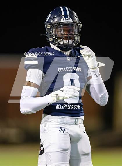 Thumbnail 3 in College Park vs New Caney photogallery.