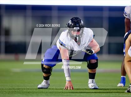 Thumbnail 3 in College Park vs New Caney photogallery.