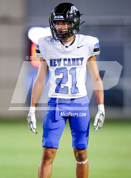 Thumbnail 3 in College Park vs New Caney photogallery.