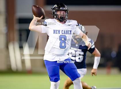 Thumbnail 1 in College Park vs New Caney photogallery.