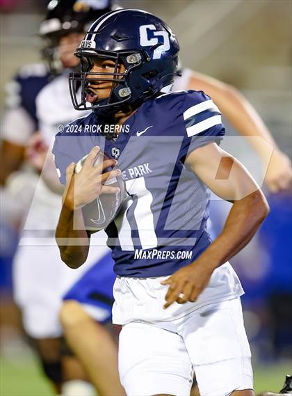 Thumbnail 1 in College Park vs New Caney photogallery.