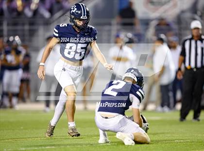 Thumbnail 3 in College Park vs New Caney photogallery.