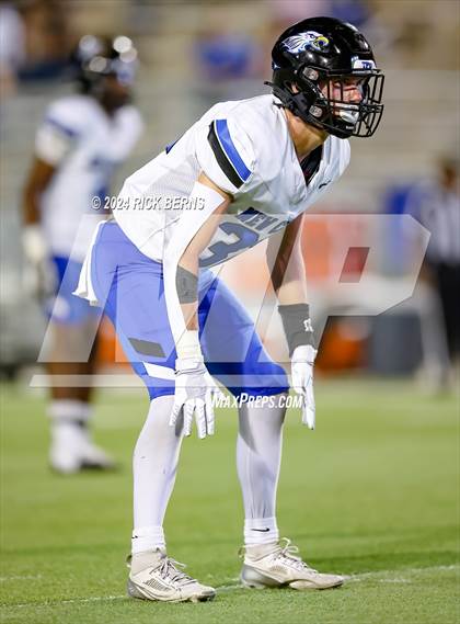 Thumbnail 1 in College Park vs New Caney photogallery.