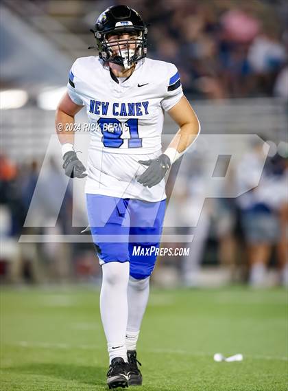 Thumbnail 1 in College Park vs New Caney photogallery.