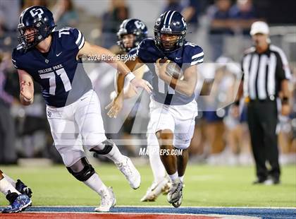 Thumbnail 2 in College Park vs New Caney photogallery.