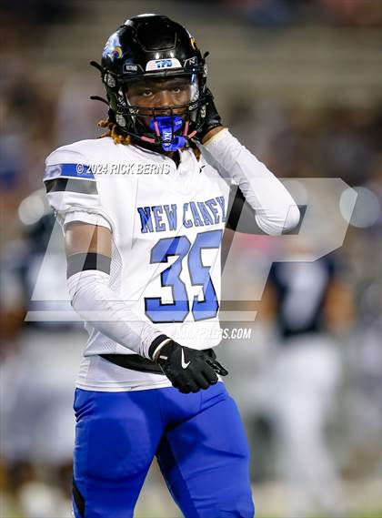 Thumbnail 3 in College Park vs New Caney photogallery.