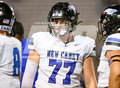 Thumbnail 2 in College Park vs New Caney photogallery.