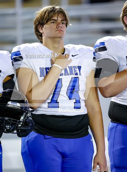 Thumbnail 2 in College Park vs New Caney photogallery.