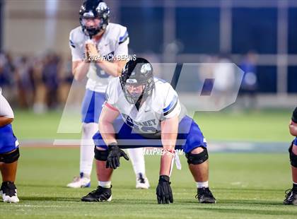 Thumbnail 1 in College Park vs New Caney photogallery.