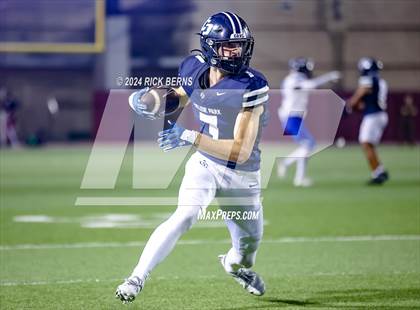 Thumbnail 3 in College Park vs New Caney photogallery.
