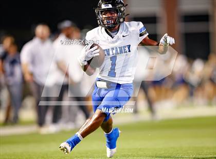 Thumbnail 3 in College Park vs New Caney photogallery.
