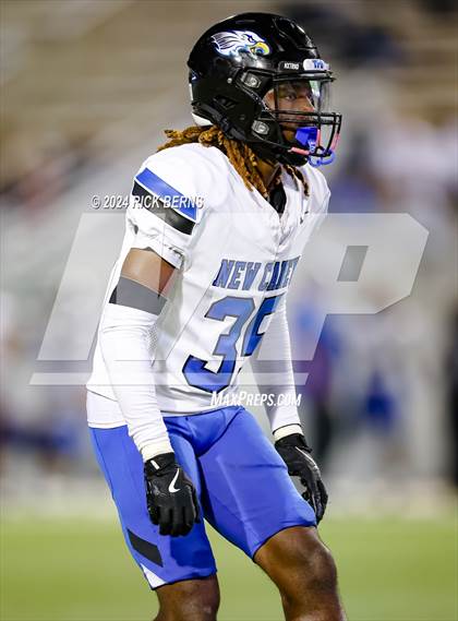 Thumbnail 3 in College Park vs New Caney photogallery.