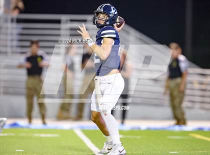 Thumbnail 1 in College Park vs New Caney photogallery.