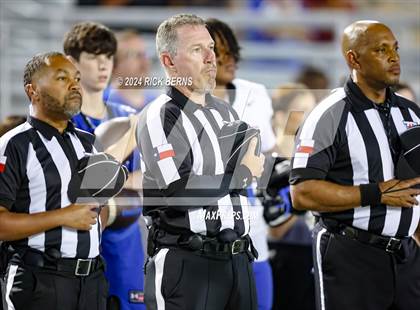 Thumbnail 3 in College Park vs New Caney photogallery.
