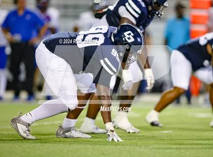 Thumbnail 3 in College Park vs New Caney photogallery.
