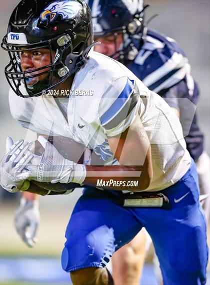 Thumbnail 3 in College Park vs New Caney photogallery.