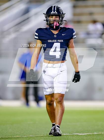 Thumbnail 3 in College Park vs New Caney photogallery.