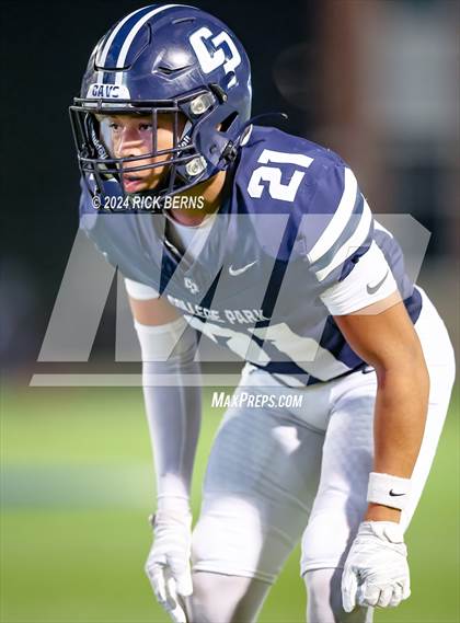 Thumbnail 2 in College Park vs New Caney photogallery.