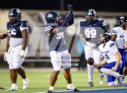 Thumbnail 1 in College Park vs New Caney photogallery.