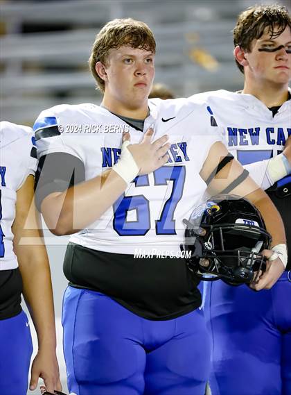 Thumbnail 3 in College Park vs New Caney photogallery.