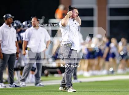 Thumbnail 2 in College Park vs New Caney photogallery.