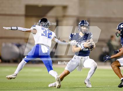 Thumbnail 2 in College Park vs New Caney photogallery.