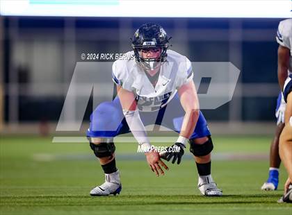 Thumbnail 1 in College Park vs New Caney photogallery.
