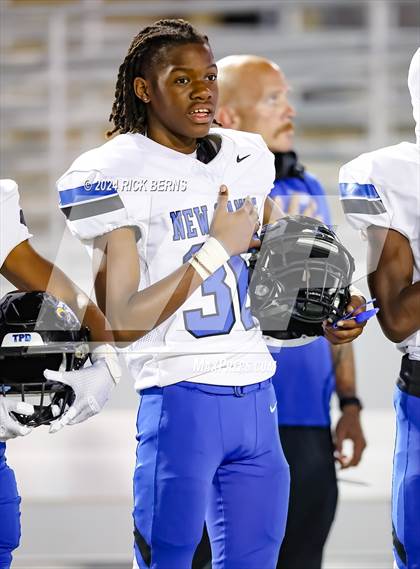 Thumbnail 2 in College Park vs New Caney photogallery.