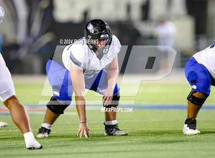 Thumbnail 2 in College Park vs New Caney photogallery.