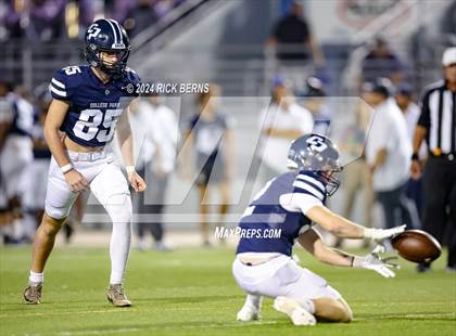 Thumbnail 3 in College Park vs New Caney photogallery.
