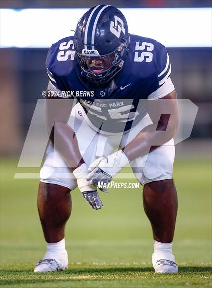 Thumbnail 2 in College Park vs New Caney photogallery.