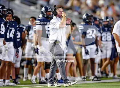 Thumbnail 1 in College Park vs New Caney photogallery.