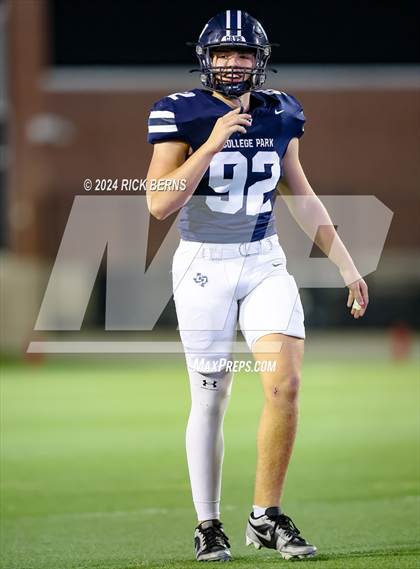 Thumbnail 2 in College Park vs New Caney photogallery.