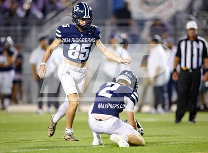 Thumbnail 1 in College Park vs New Caney photogallery.