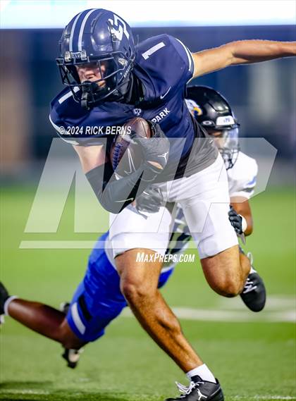 Thumbnail 3 in College Park vs New Caney photogallery.