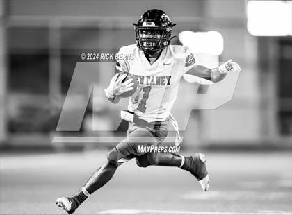 Thumbnail 3 in College Park vs New Caney photogallery.