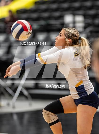 Thumbnail 3 in Summit Academy vs. Delta (UHSAA 3A 2nd Round) photogallery.