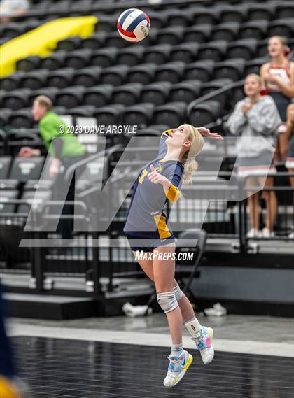 Thumbnail 3 in Summit Academy vs. Delta (UHSAA 3A 2nd Round) photogallery.