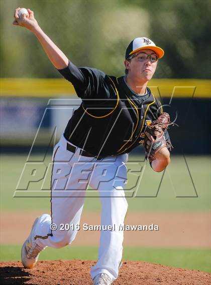 Thumbnail 1 in Calabasas @ Newbury Park photogallery.