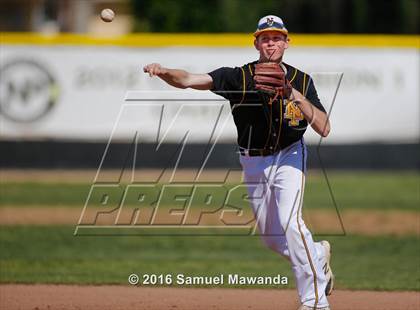 Thumbnail 3 in Calabasas @ Newbury Park photogallery.