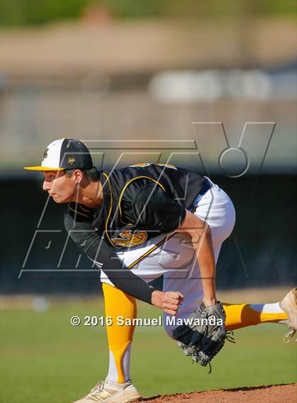 Thumbnail 3 in Calabasas @ Newbury Park photogallery.