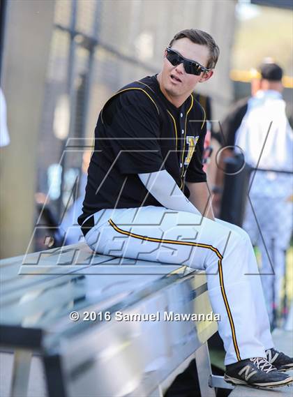 Thumbnail 2 in Calabasas @ Newbury Park photogallery.