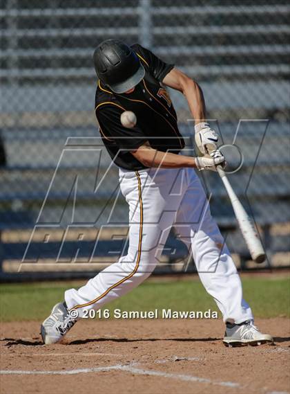 Thumbnail 3 in Calabasas @ Newbury Park photogallery.