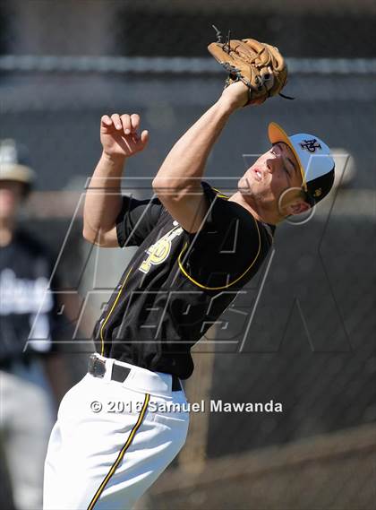 Thumbnail 2 in Calabasas @ Newbury Park photogallery.